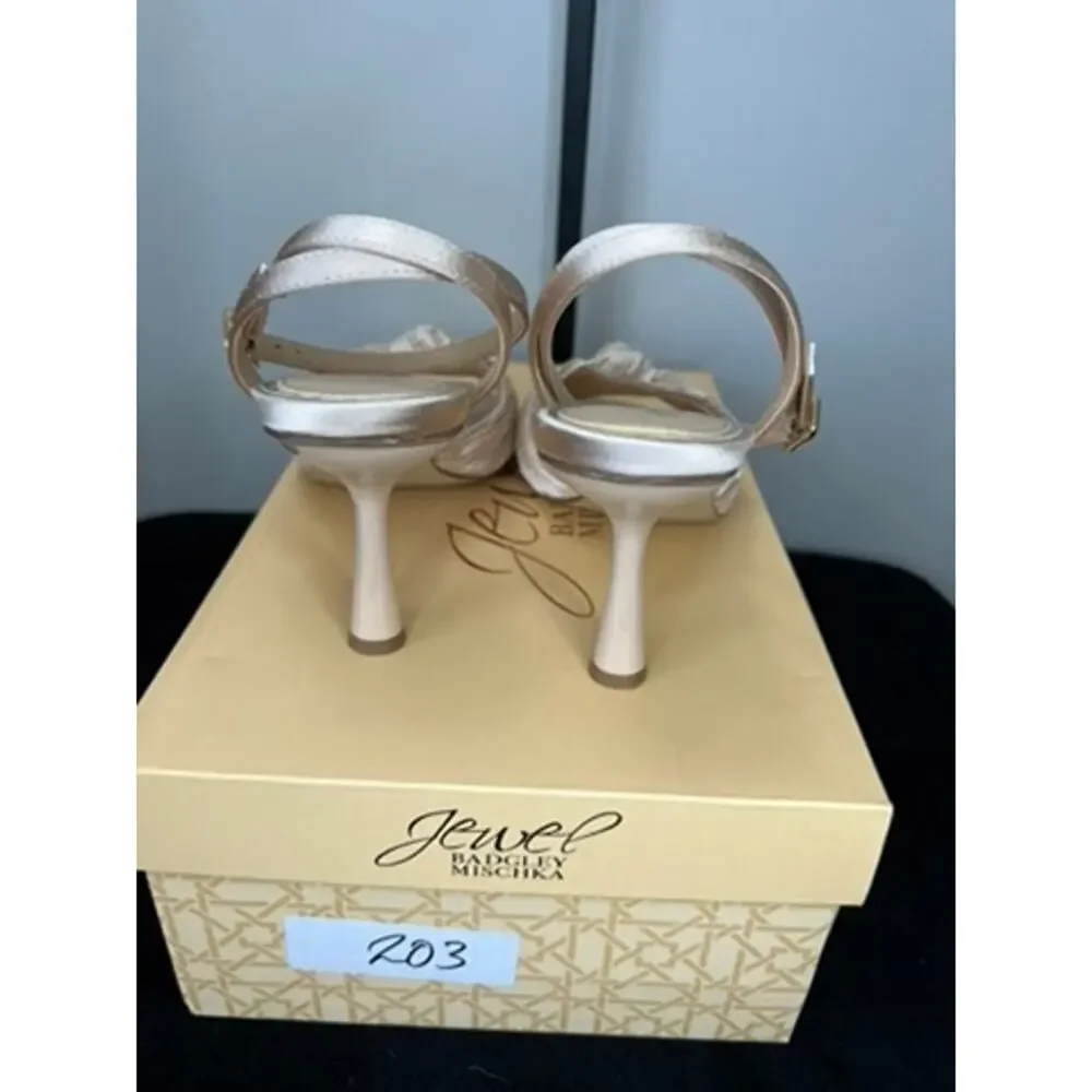 Jewel Badgley Mischka Ibis Latte Satin Knot Evening Sandals Size 6 NIB